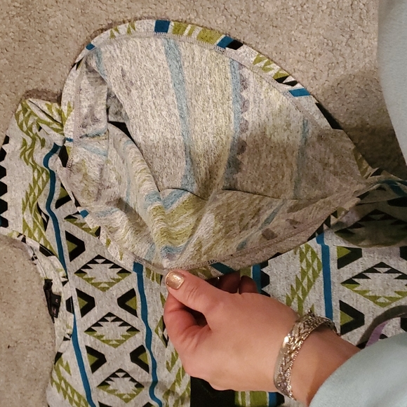 Jr's small winged aztec shirt. Belted - Picture 3 of 8